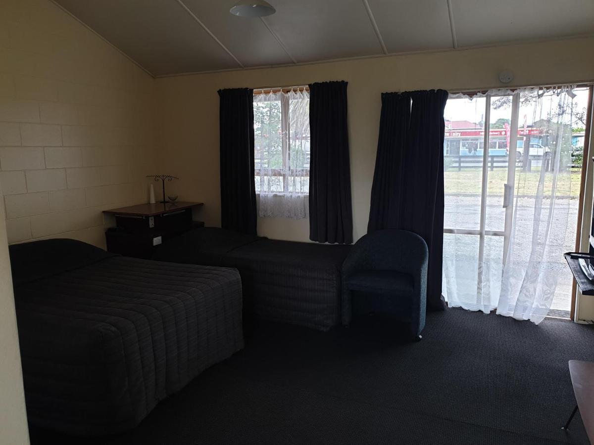 Castletown Motel Foxton Extérieur photo