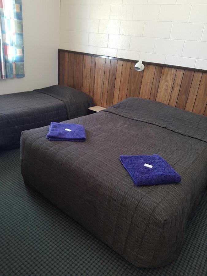 Castletown Motel Foxton Extérieur photo